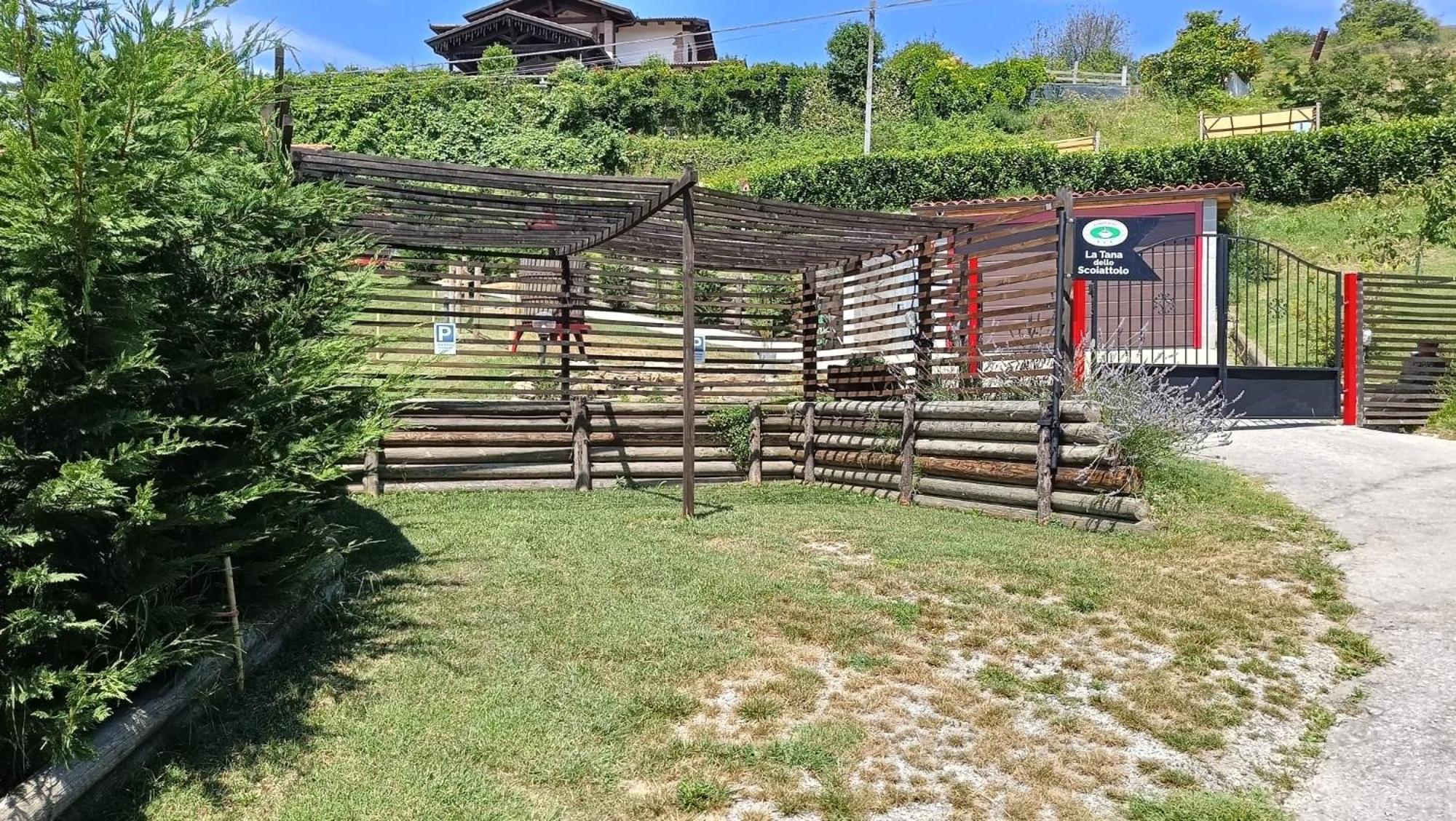 Bed and Breakfast La Tana dello Scoiattolo Murazzano  Esterno foto